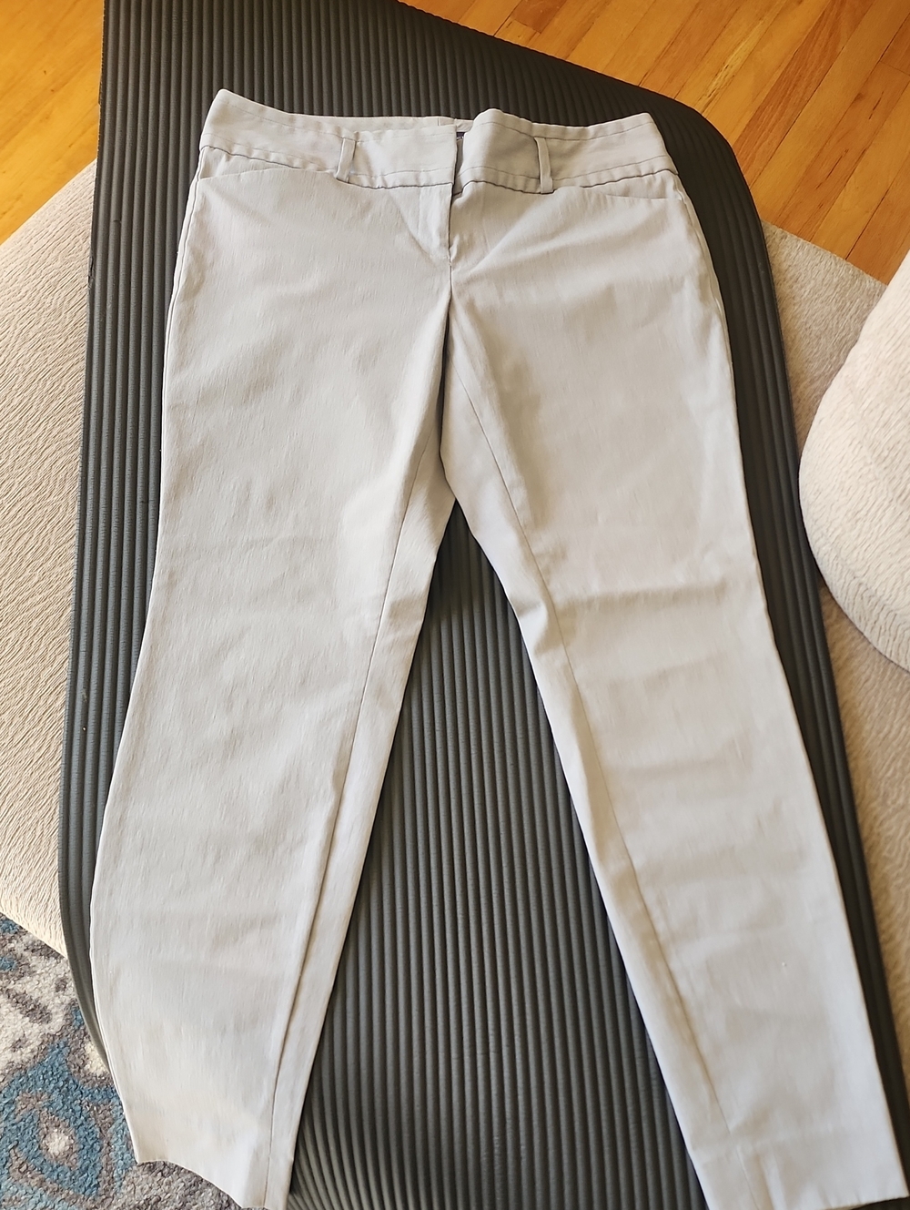 The Limited Light Gray Low Rise Skinny Women's Pants Size 8